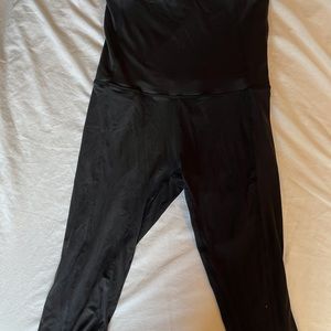 For Two Fitness Crop Workout Pants size L